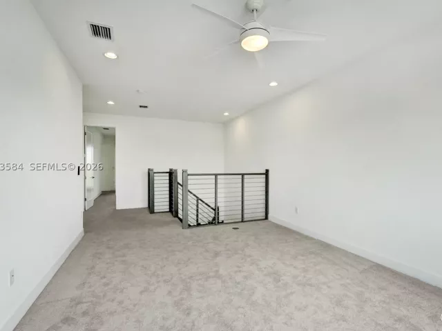 5-bedroom home for rent in Boca Raton - 17244 Teton River Rd - MondialRealty