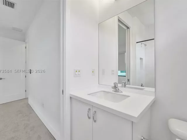 5-bedroom home for rent in Boca Raton - 17244 Teton River Rd - MondialRealty