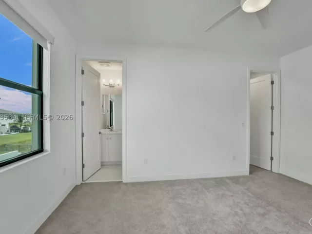 5-bedroom home for rent in Boca Raton - 17244 Teton River Rd - MondialRealty