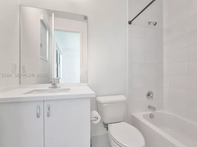 5-bedroom home for rent in Boca Raton - 17244 Teton River Rd - MondialRealty