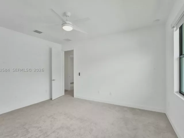 5-bedroom home for rent in Boca Raton - 17244 Teton River Rd - MondialRealty