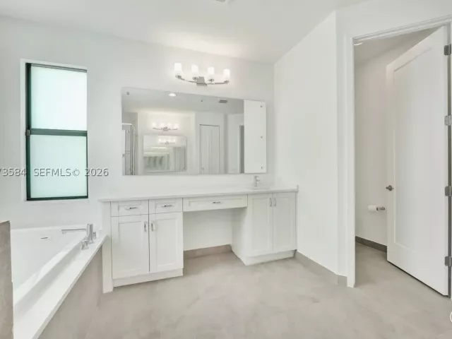 5-bedroom home for rent in Boca Raton - 17244 Teton River Rd - MondialRealty