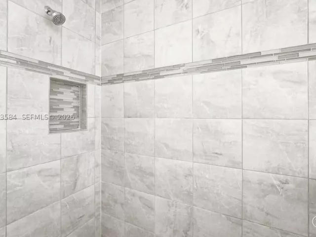 5-bedroom home for rent in Boca Raton - 17244 Teton River Rd - MondialRealty