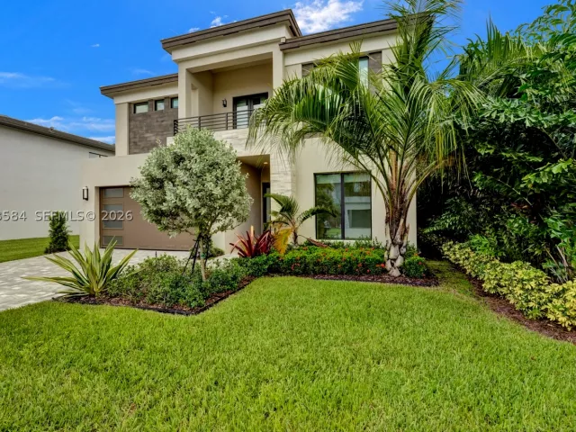 5-bedroom home for rent in Boca Raton - 17244 Teton River Rd - MondialRealty
