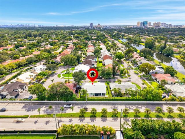 4-bedroom home for sale in Miami - 8250 SW 86th Ct - MondialRealty