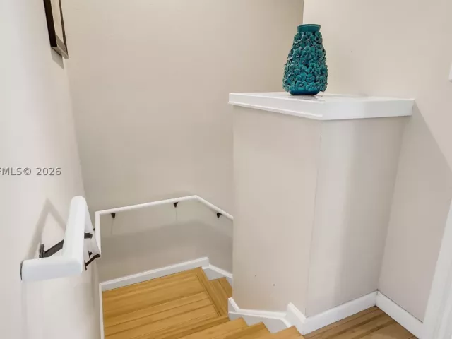2-bedroom home for sale in Lauderdale By The Sea - 2005 Ocean Walk ter - MondialRealty