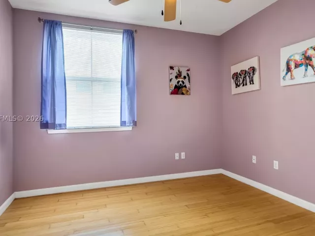 2-bedroom home for sale in Lauderdale By The Sea - 2005 Ocean Walk ter - MondialRealty