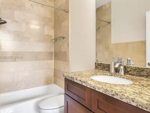 2-bedroom home for sale in Lauderdale By The Sea - 2005 Ocean Walk ter - MondialRealty