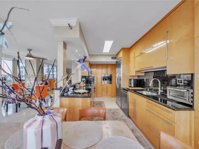 2-bedroom condo for rent in Aventura - 3530 Mystic Pointe Dr 3210 - MondialRealty