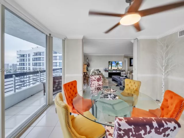 2-bedroom condo for rent in Aventura - 3530 Mystic Pointe Dr 3210 - MondialRealty