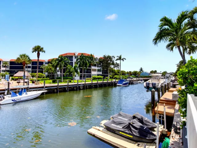 4-bedroom home for rent in Boca Raton - 787 Havana Drive - MondialRealty