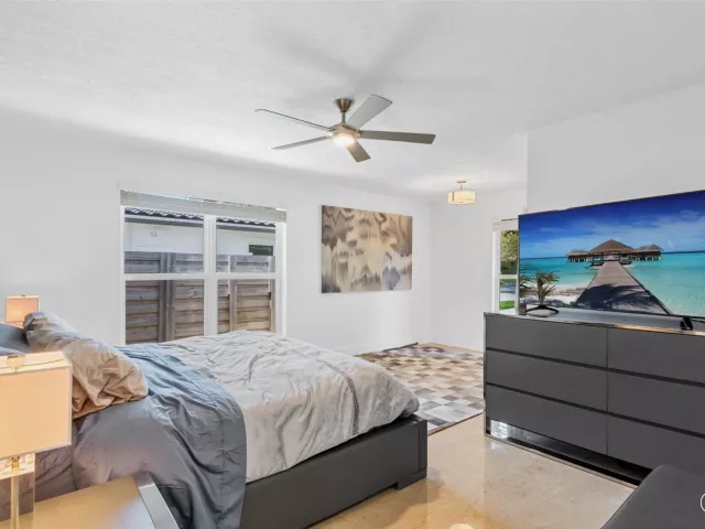 3-bedroom home for rent in Pompano Beach - 505 SE 28TH Avenue - MondialRealty