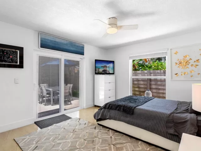 3-bedroom home for rent in Pompano Beach - 505 SE 28TH Avenue - MondialRealty