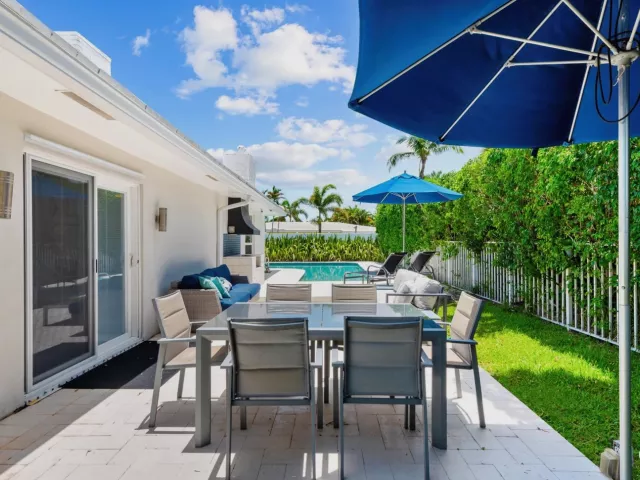 3-bedroom home for rent in Pompano Beach - 505 SE 28TH Avenue - MondialRealty