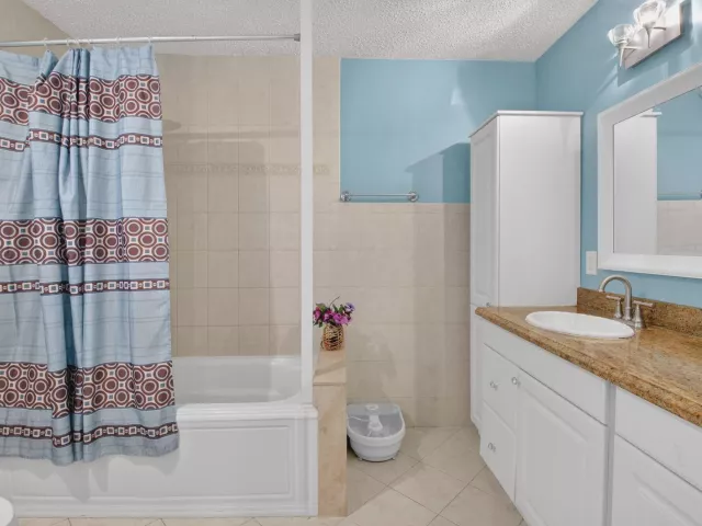 3-bedroom home for rent in Boca Raton - 19881 VILLA MEDICI Place - MondialRealty