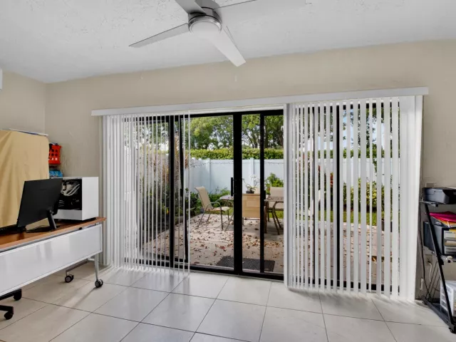 3-bedroom home for rent in Boca Raton - 19881 VILLA MEDICI Place - MondialRealty