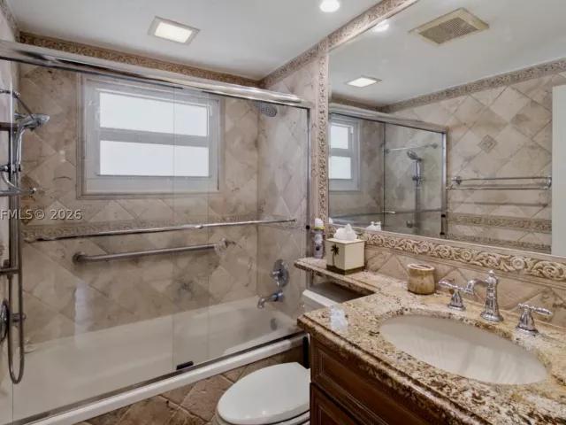 3-bedroom home for rent in Fort Lauderdale - 2613 Tortugas Ln - MondialRealty