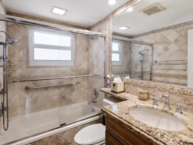 3-bedroom home for rent in Fort Lauderdale - 2613 Tortugas Ln - MondialRealty