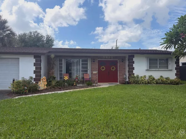 3-bedroom home for sale in Hollywood - 3932 ADAMS Street - MondialRealty