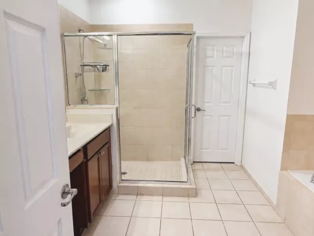 5-bedroom home for rent in Homestead - 191 SE 35th Ave - MondialRealty