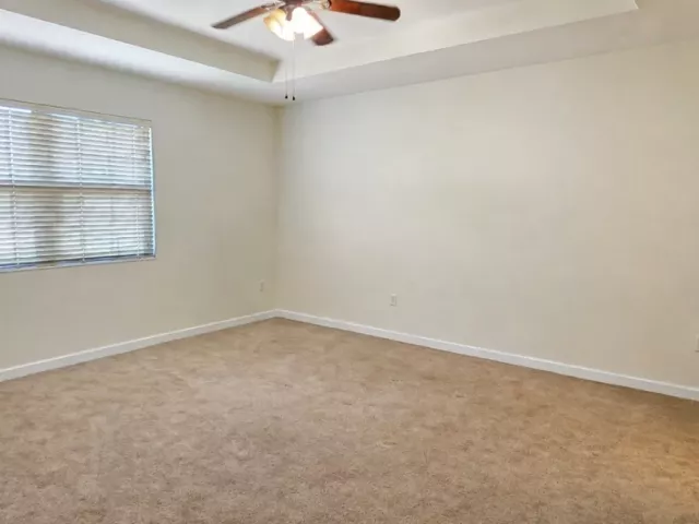 5-bedroom home for rent in Homestead - 191 SE 35th Ave - MondialRealty