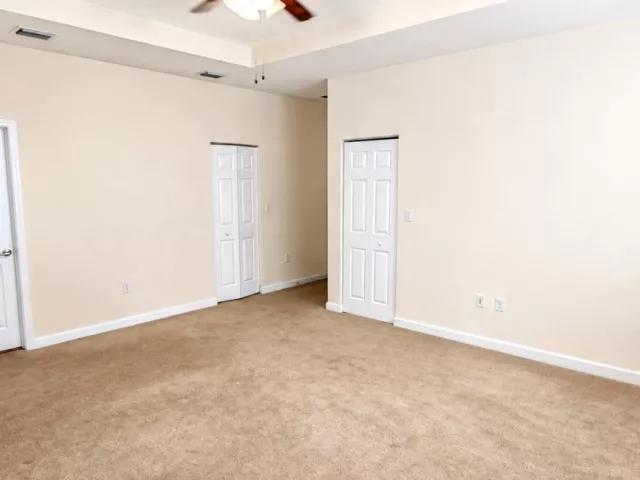 5-bedroom home for rent in Homestead - 191 SE 35th Ave - MondialRealty
