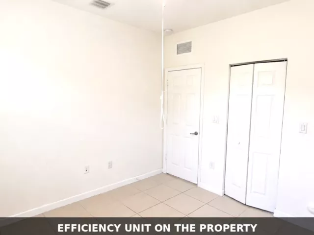 5-bedroom home for rent in Homestead - 191 SE 35th Ave - MondialRealty