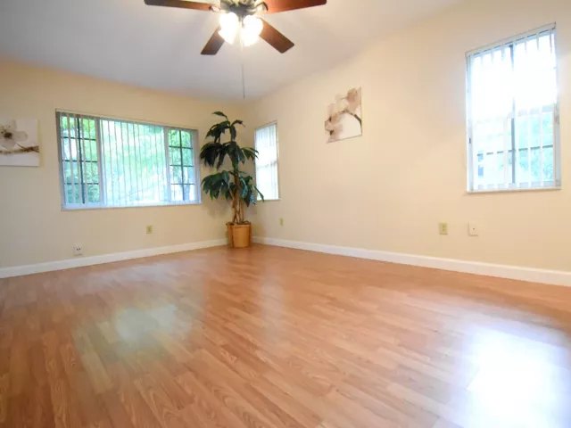 3-bedroom home for rent in Boca Raton - 22584 Lanyard Street - MondialRealty