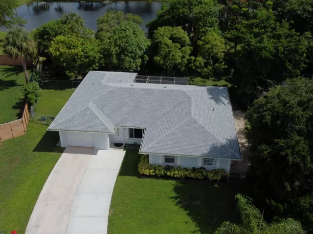 3-bedroom home for rent in Boca Raton - 22584 Lanyard Street - MondialRealty