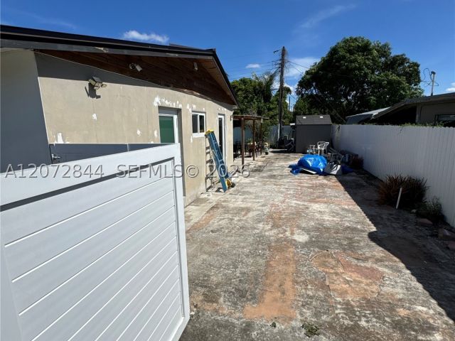 2-bedroom home for rent in Miami Gardens - 5500 NW 178th Ter - MondialRealty