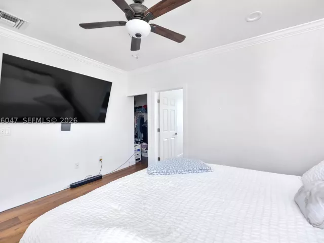 3-bedroom home for sale in Homestead - 1602 SE 20th Rd - MondialRealty