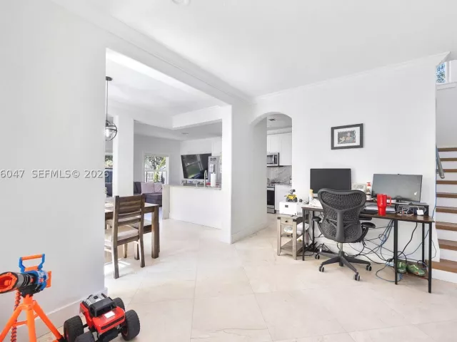 3-bedroom home for sale in Homestead - 1602 SE 20th Rd - MondialRealty