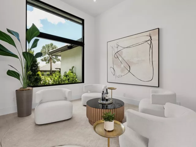 4-bedroom home for sale in Boca Raton - 17934 Milburn Way - MondialRealty