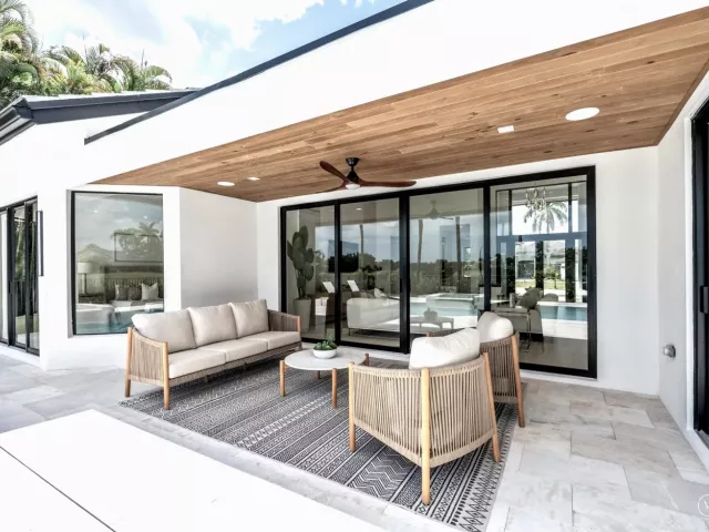 4-bedroom home for sale in Boca Raton - 17934 Milburn Way - MondialRealty
