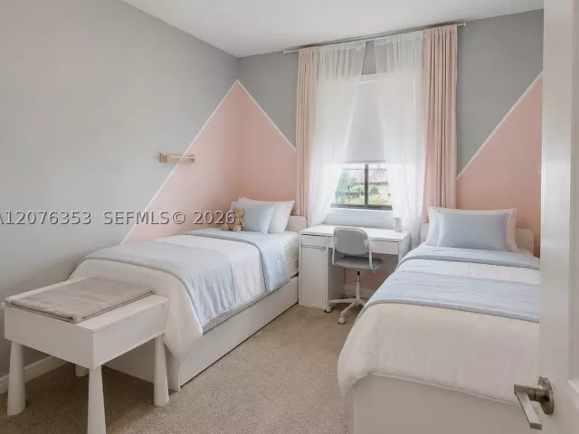 3-bedroom home for rent in Doral - 4619 NW 84th Ave - MondialRealty