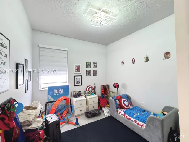 3-bedroom home for rent in Doral - 10413 NW 82nd St 3 - MondialRealty