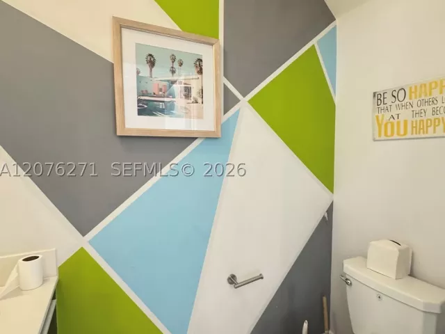 3-bedroom home for rent in Doral - 10413 NW 82nd St 3 - MondialRealty