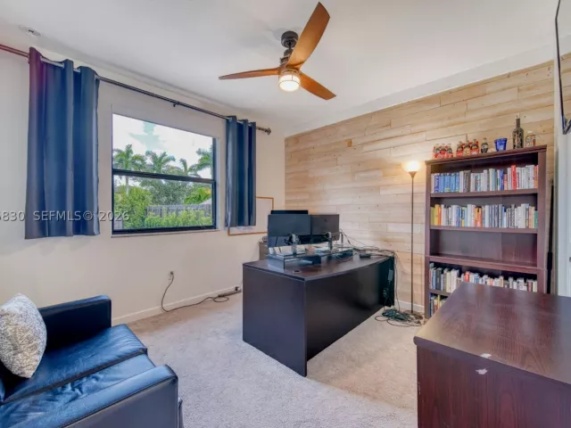 4-bedroom home for sale in Homestead - 2655 SE 1st St - MondialRealty