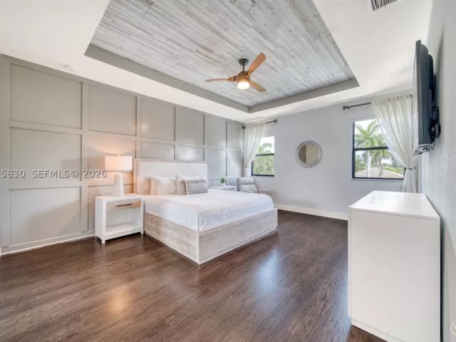4-bedroom home for sale in Homestead - 2655 SE 1st St - MondialRealty