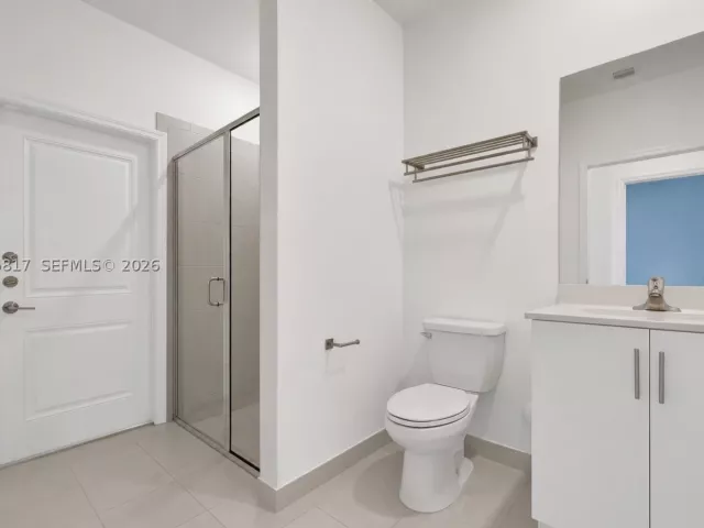 4-bedroom home for sale in Homestead - 11942 SW 239th St - MondialRealty