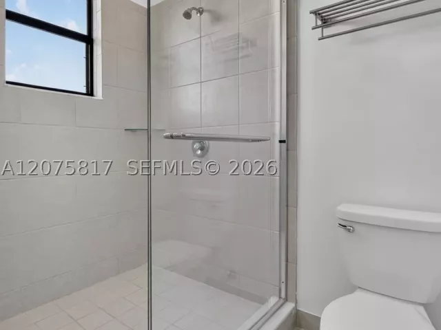 4-bedroom home for sale in Homestead - 11942 SW 239th St - MondialRealty