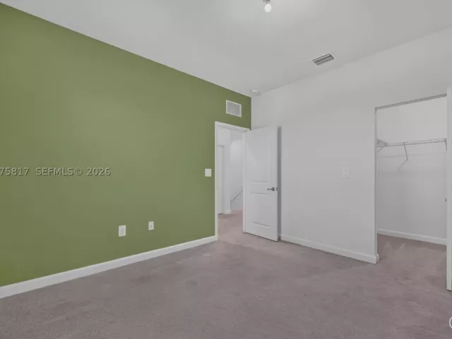 4-bedroom home for sale in Homestead - 11942 SW 239th St - MondialRealty