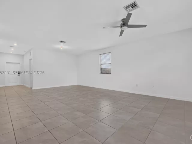 4-bedroom home for sale in Homestead - 11942 SW 239th St - MondialRealty
