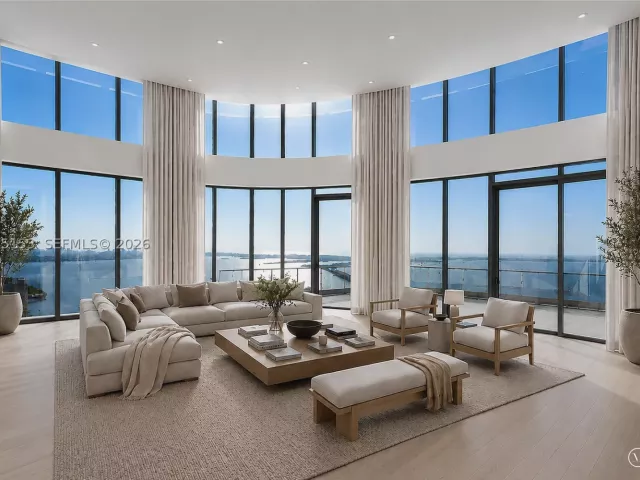 6-bedroom condo for sale in Miami - 175 SE 25th Road UPH01 - MondialRealty