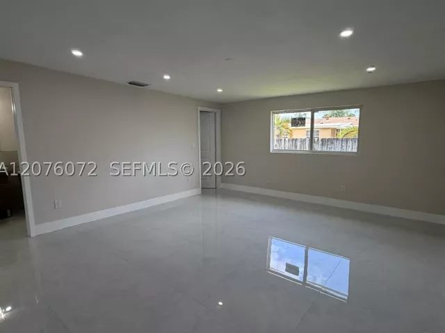 4-bedroom home for rent in Homestead - 15400 SW 305th St - MondialRealty