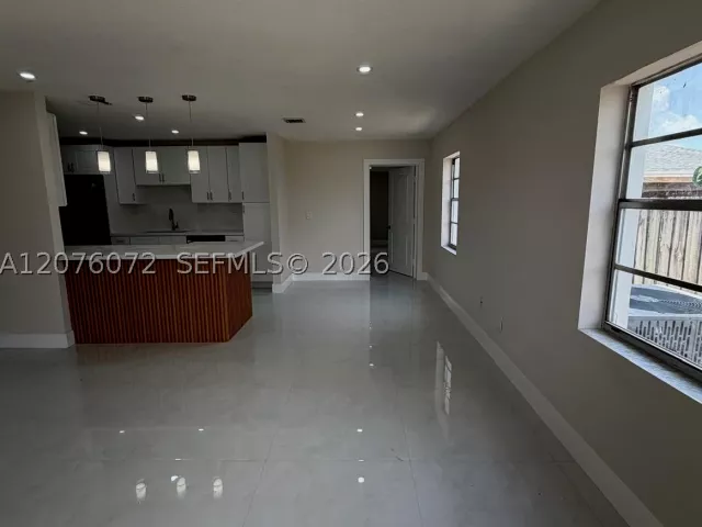 4-bedroom home for rent in Homestead - 15400 SW 305th St - MondialRealty