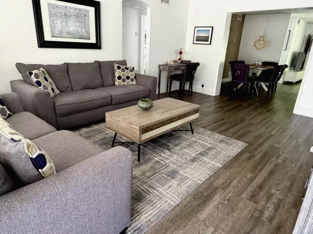 3-bedroom home for sale in Wilton Manors - 614 NE 26th Street - MondialRealty