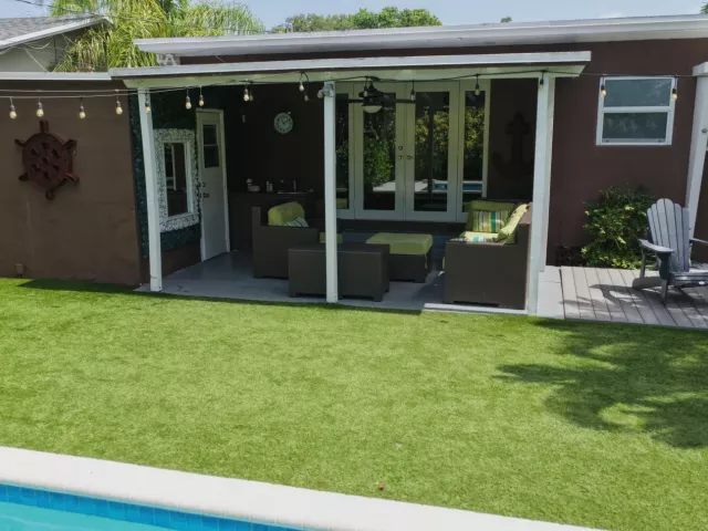 3-bedroom home for sale in Wilton Manors - 614 NE 26th Street - MondialRealty