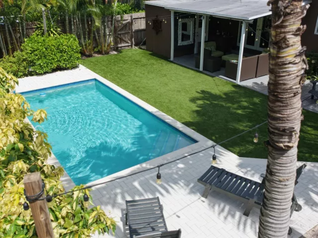 3-bedroom home for sale in Wilton Manors - 614 NE 26th Street - MondialRealty