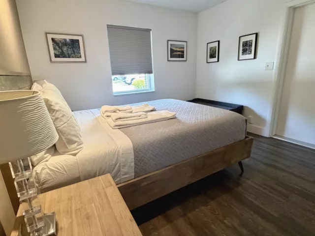 3-bedroom home for sale in Wilton Manors - 614 NE 26th Street - MondialRealty